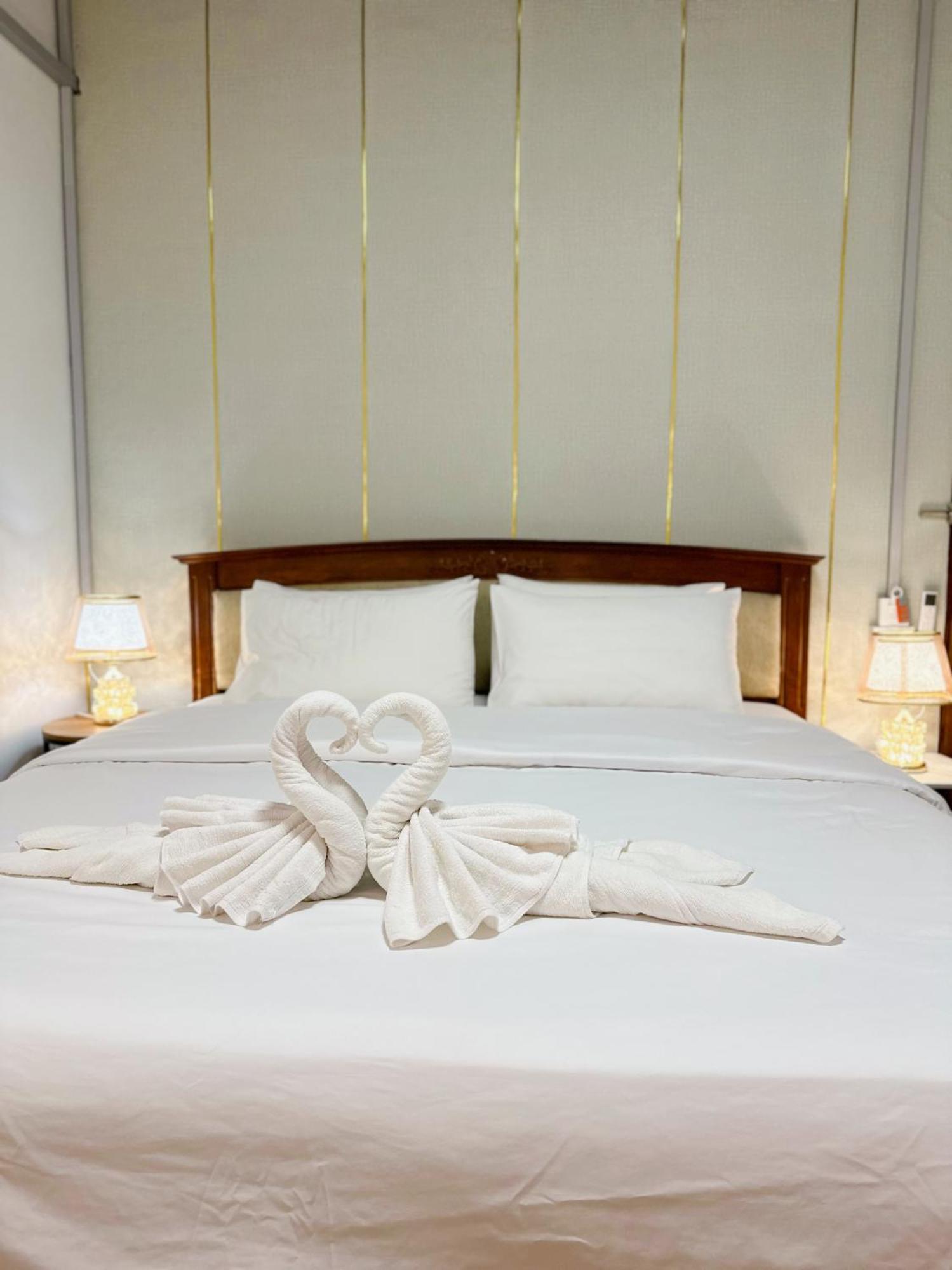 Service Apartment ห้อง102 ใจกลางเมืองใกล้แหล่งท่องเที่ยว Lampang Eksteriør billede