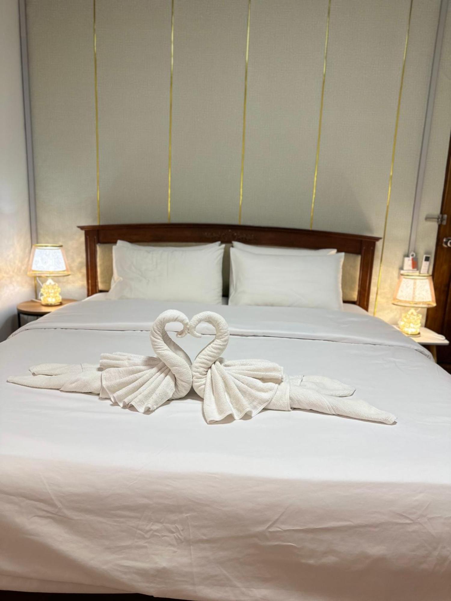 Service Apartment ห้อง102 ใจกลางเมืองใกล้แหล่งท่องเที่ยว Lampang Eksteriør billede