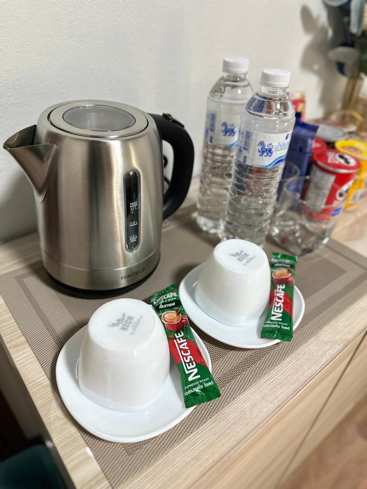 Service Apartment ห้อง102 ใจกลางเมืองใกล้แหล่งท่องเที่ยว Lampang Eksteriør billede